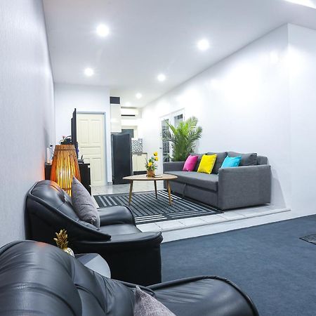 Pool Villa Pattaya Phratamnak C2- 2 Bedroom Pantai Jomtien Luaran gambar